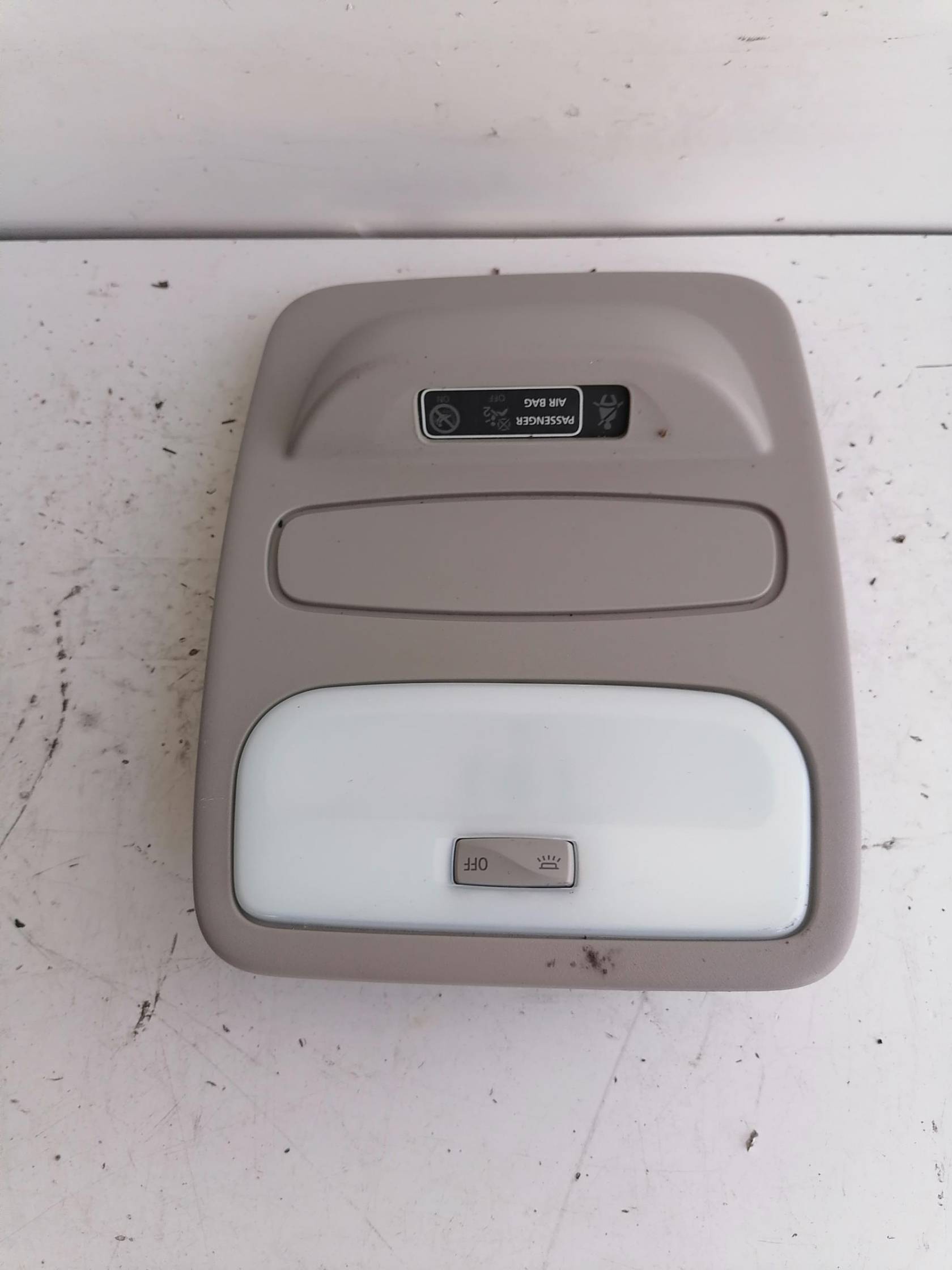 Luce cortesia ant. tetto